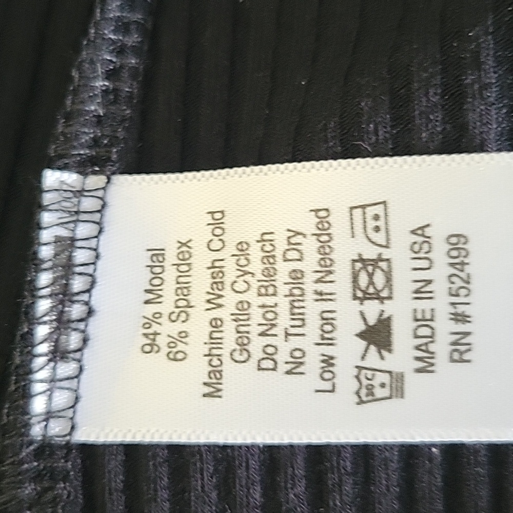 NWT Amour Vert Magda Ribbed Legging - Picture 4 of 9